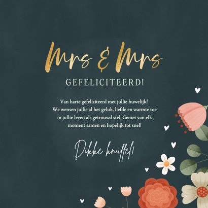 Felicitatiekaart vrouwen huwelijk bloemenkader en hartjes 3