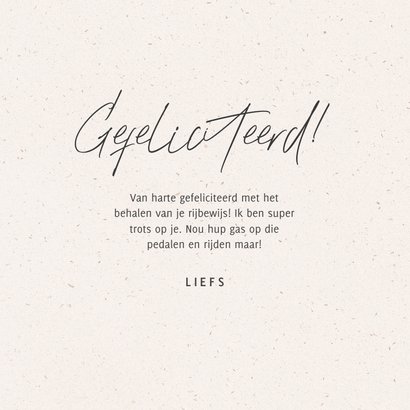 Felicitatiekaartje rijbewijs gehaald met auto en bloemen 3