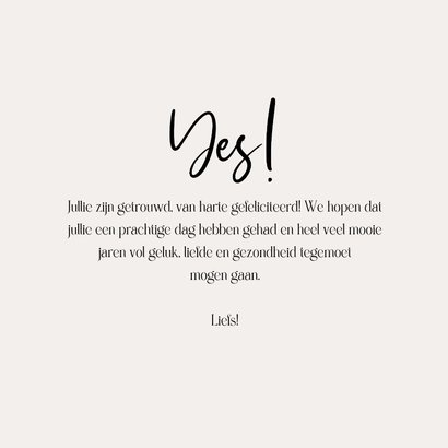 Felicitatiekaartje Yes! met wit beige zwart marmer 3