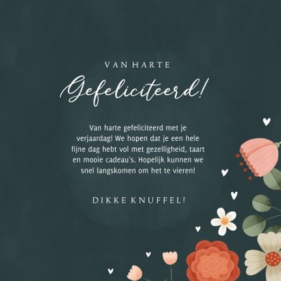 Fleurige verjaardagskaart met bloemen plantjes en hartjes 3