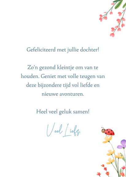 Geboorte felicitatie meisje met vrolijke bloemen en insecten 3