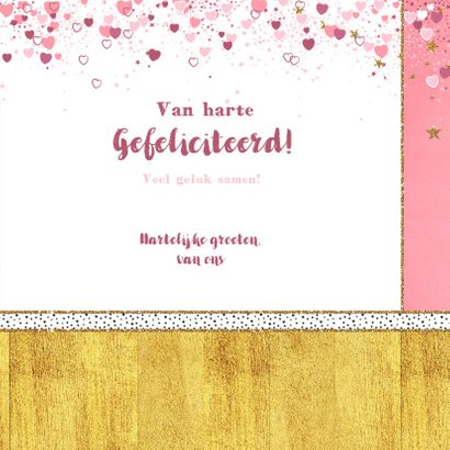 Geboorte schattig kaartje met een lief kindje en hartjes 3