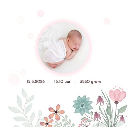 Geboortekaart bloemen en cirkel voor babyfoto 2