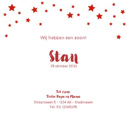 Geboortekaart stoere rood kleurige kaart met baby en sterren 3
