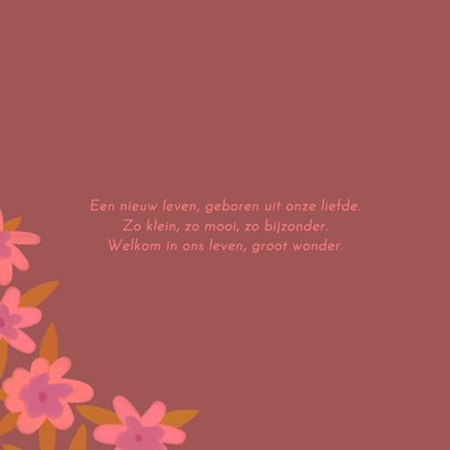 Geboortekaartje bordeaux met roze paarse bloemen 2