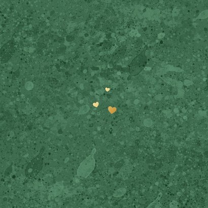 Geboortekaartje grote letter stijlvol groen goud Achterkant