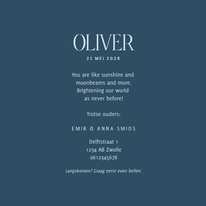 Geboortekaartje in blauw met illustratief bloemenkader  3