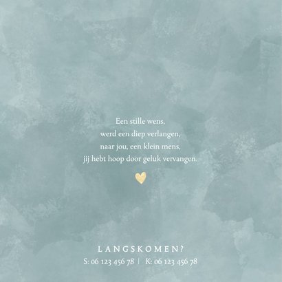 Geboortekaartje jongen blauwe waterverf en foliedruk hartjes 2