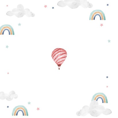Geboortekaartje meisje wolkjes luchtballon regenboog foto Achterkant