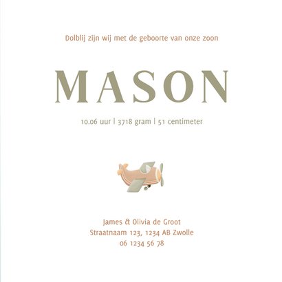 Geboortekaartje met wolkjes en vliegtuigje Achterkant