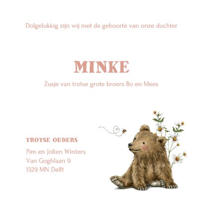 Geboortekaartje zusje met drie beertjes tussen de bloemen 3
