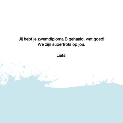 Geslaagd kaart zwemdiploma B opspattend water 3