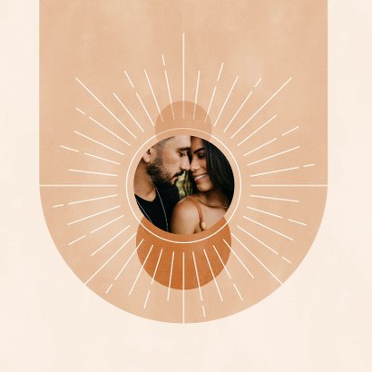Hippe felicitatie verloving met minimalistische vormen & zon 2