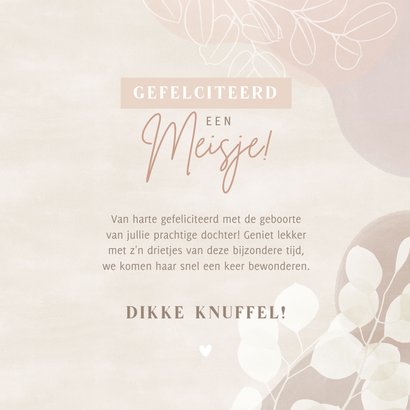 Hippe felicitatiekaart geboorte meisje met eucalyptus takjes 3