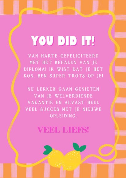 Hippe geslaagdkaart "Easy peasy lemon squeezy" met citroenen 3
