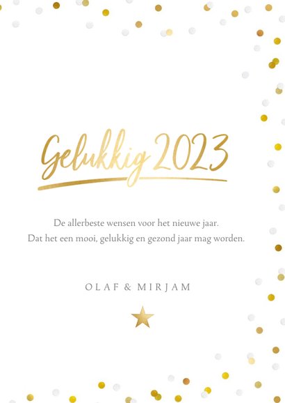 Hippe nieuwjaarskaart met grote foto, 2023 en confetti 3