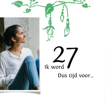Hippe uitnodiging met foto's en tropische planten 2