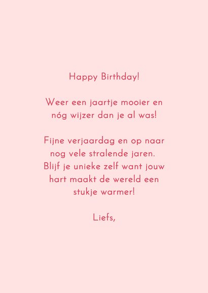 Hippe verjaardagskaart met hartjes 3d ballonnen en naamlabel 3