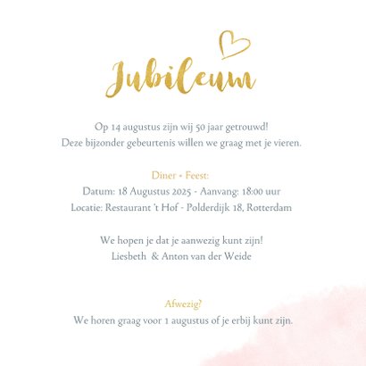 Huwelijksjubileum uitnodiging met fotohart en gouden letters 3