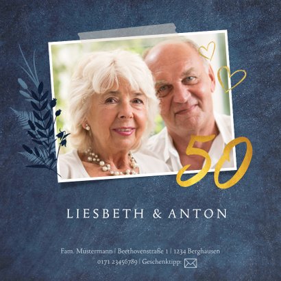 Jubiläumskarte zum 50. Hochzeitstag mit Fotos und Herzen 2