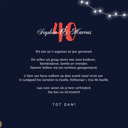 Jubileum uitnodiging stijlvol rood bloemen rozen lampjes 3