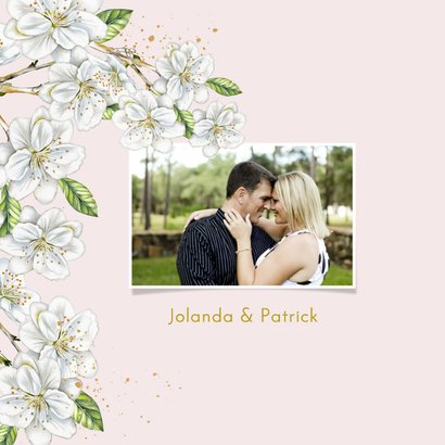 Jubileumkaart huwelijk witte bloesem op groen fluweel 2