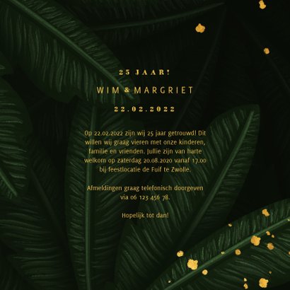 Jubileumkaart jungle bladeren met foto en gouden '25' 3