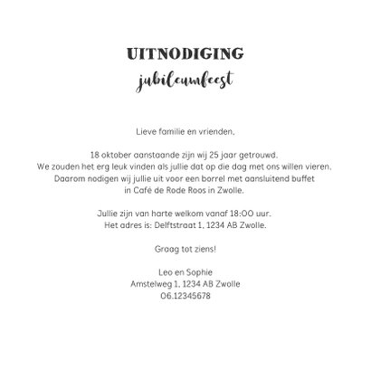 Jubileumkaart uitnodiging hip met houten wegwijzers en foto 3