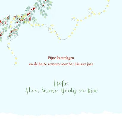 Kerst hertje met groen en rode besjes 3