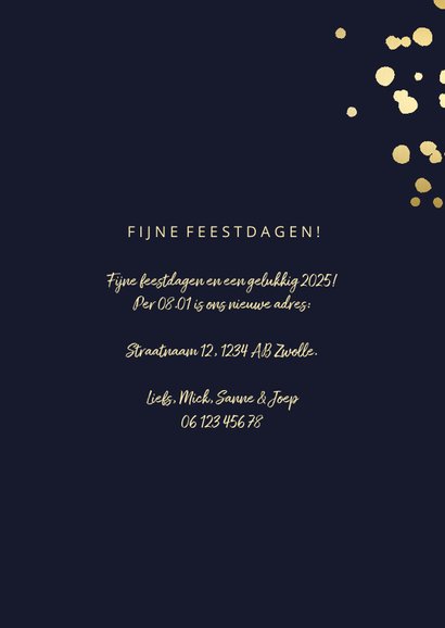 Kerst-verhuiskaart met gouden spetters en typografie 3