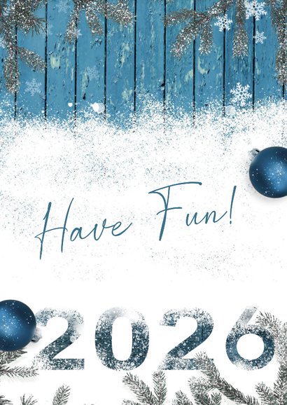 Kerstkaart 2026 fotostapel sneeuw en blauw hout 2