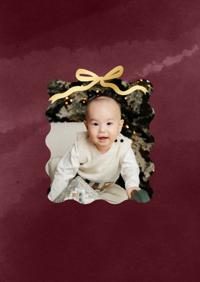 Kerstkaart bordeaux gouden strik foto prettige kerst 2