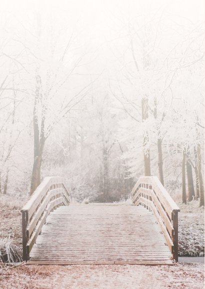 Kerstkaart bos in de winter met brug 2