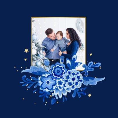 Kerstkaart delfts blauw bloemen sprankelend sterren stijlvol 2