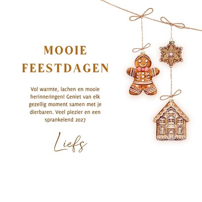 Kerstkaart gingerbread aan kersttakken 3