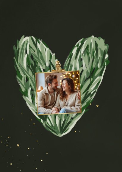 Kerstkaart groen hart hulst met twee foto's goudlook 2
