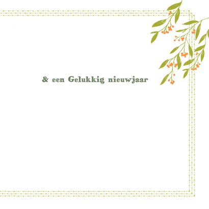 Kerstkaart groene blaadjes, oranje besjes en foto's 3