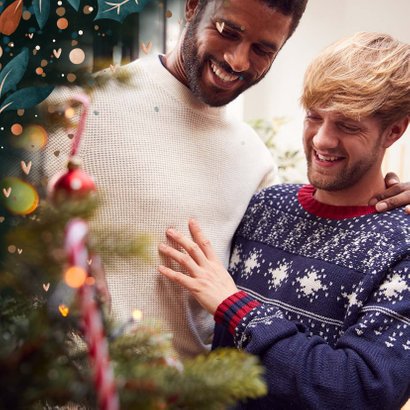 Kerstkaart grote foto met hartjes, takjes en besjes kader 2