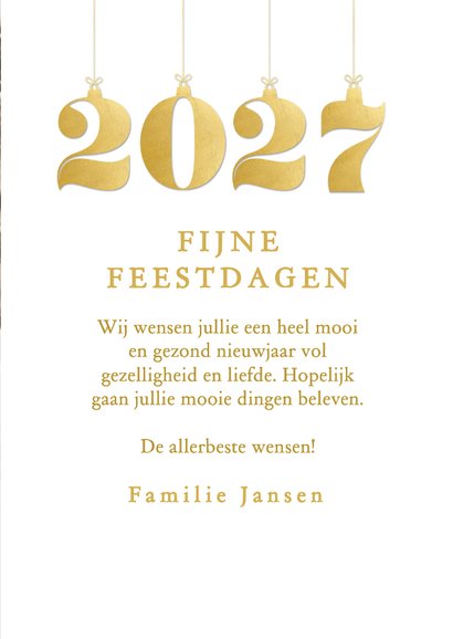 Kerstkaart grote foto met jaartal kerstballen goud 3