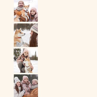 Kerstkaart hond gezellig in de woonkamer bij de kerstboom 2