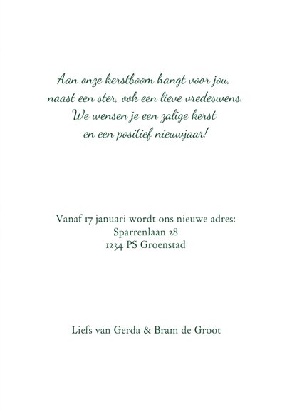 Kerstkaart illustratie verhuisdozen bij kerstboom avond 3