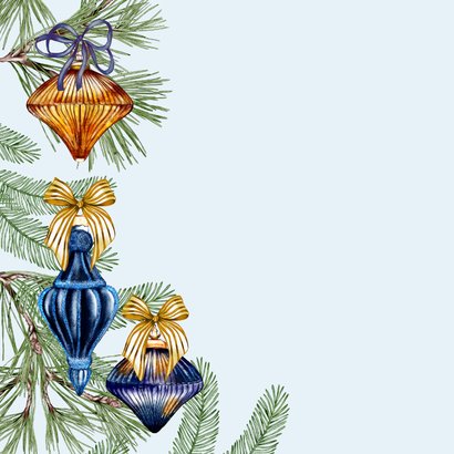 Kerstkaart kerstballen aan dennentakken 2