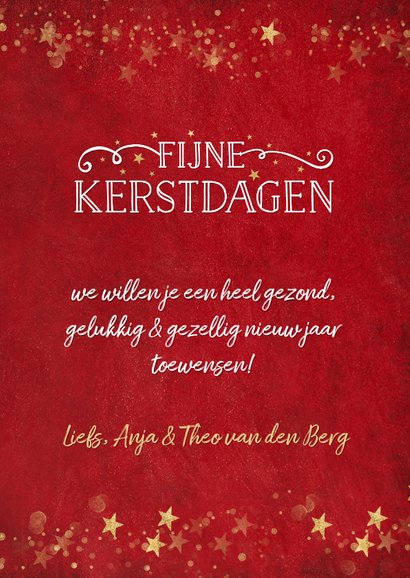 Kerstkaart klassiek rood met gouden sterren en eigen foto's 3