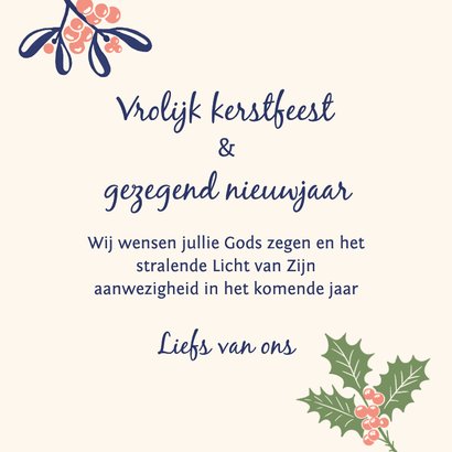 Kerstkaart met duif en dennentakken hulst en maretak 3