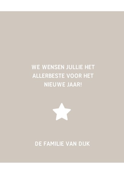Kerstkaart met foto's, ster en jaartal 3