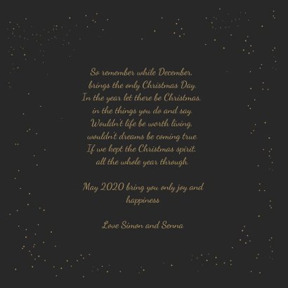 Kerstkaart met rode besjes en goudlook takjes 3