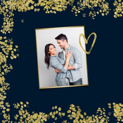 Kerstkaart save the date goud confetti hartjes foto 2