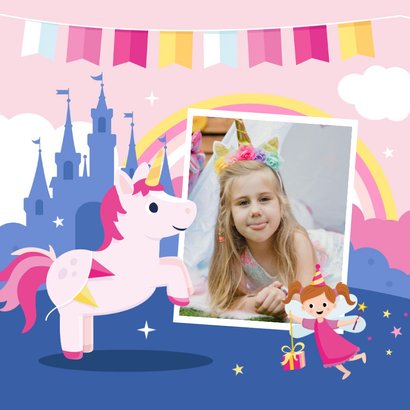 Kinderfeestje uitnodiging meisje met lieve eenhoorn en fee 2