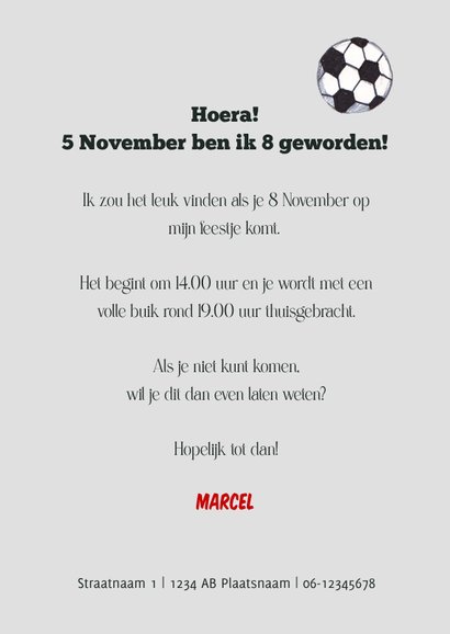 Kinderfeestje verjaardagsfeest voetbal tijdschrift 3