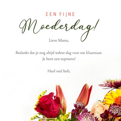 Klassieke moederdagkaart met een foto van een fleurig boeket 3